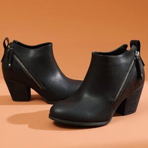Women's Black Wide Width Ankle Mid Heel Side Zipper Booties.